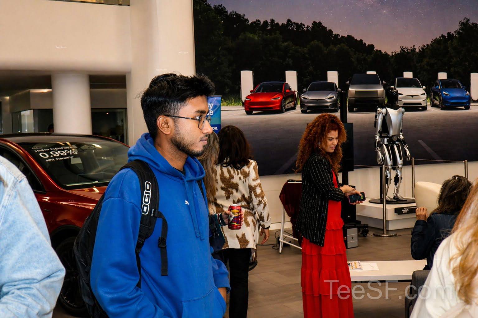 A photo from a pitch night event at Tesla in San Francisco.